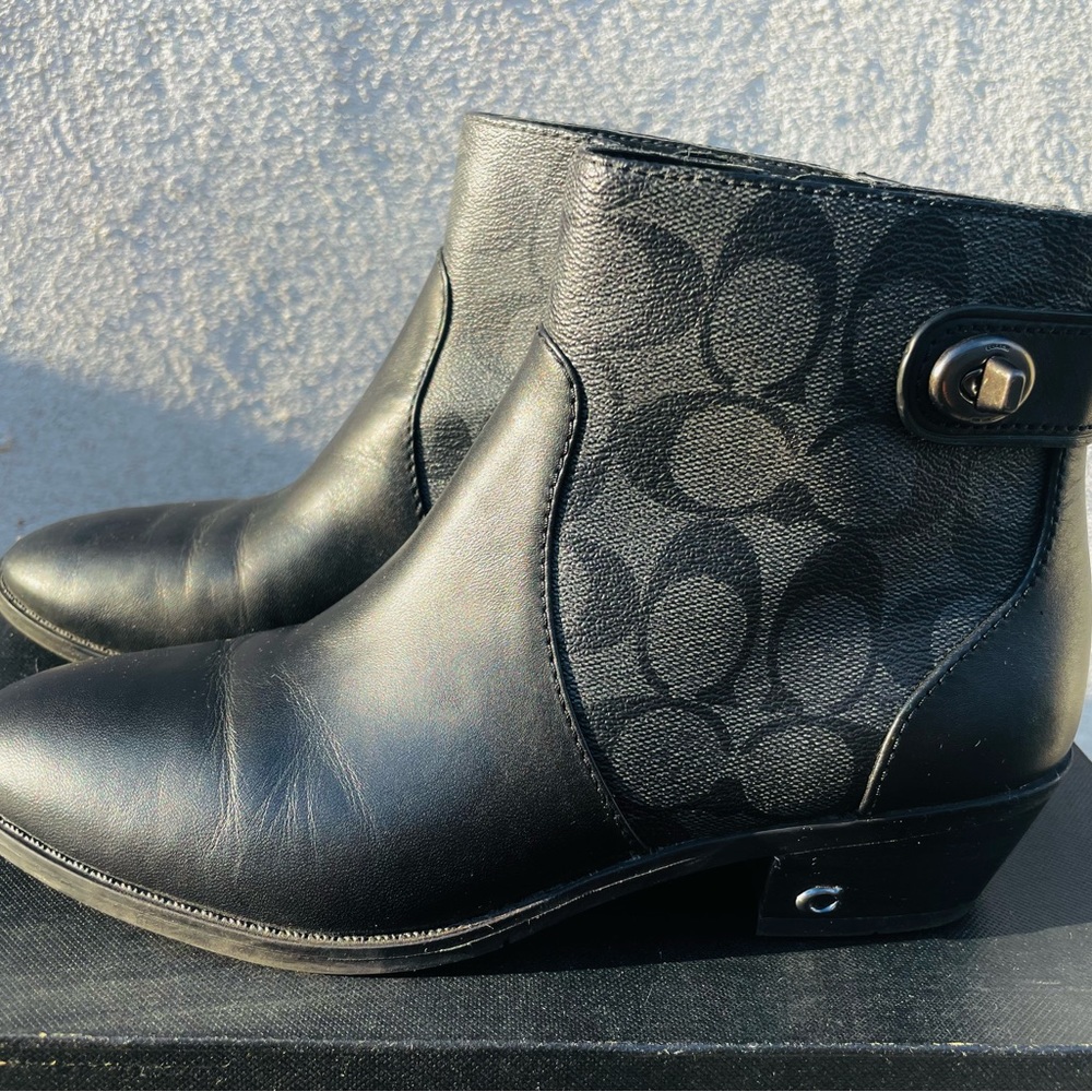 Coach boots, genuine leather